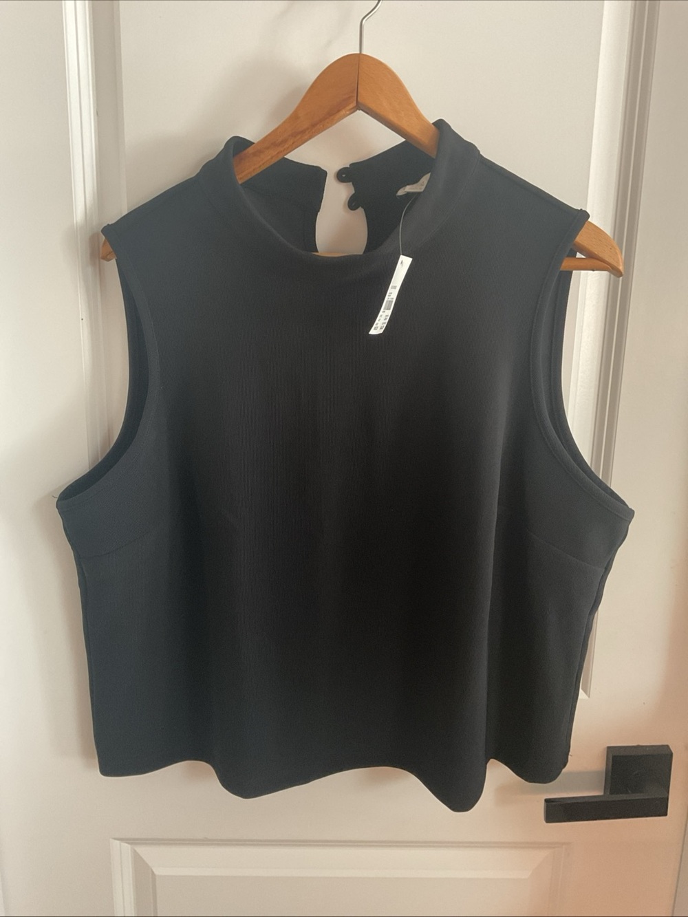 EST. 1946 - Sleeveless High-Neck Top in Black - Ladies Size 18/20W